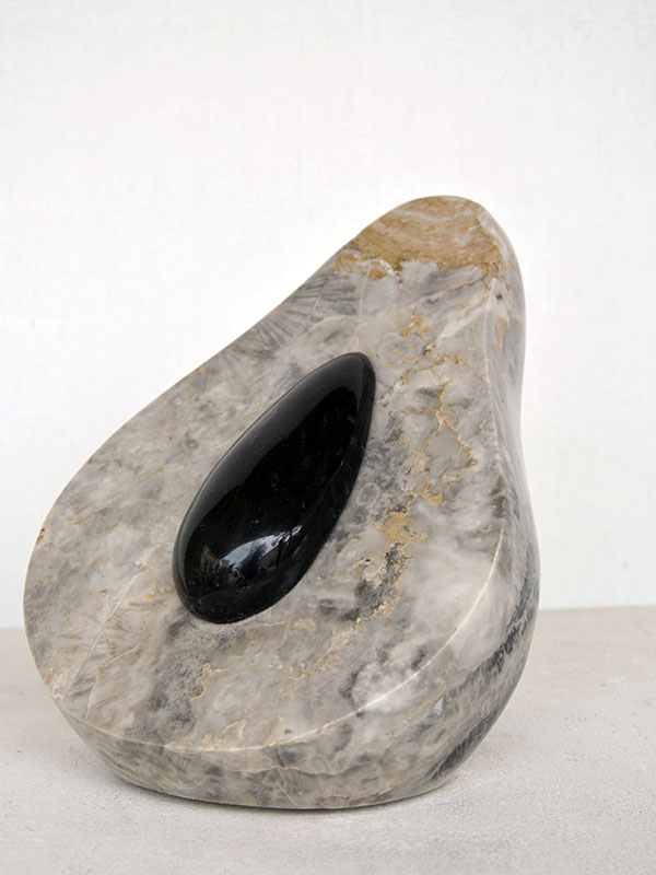 art-jamal Pear, 17x19x11cm, Bardiglio w/ Black Stone 2020