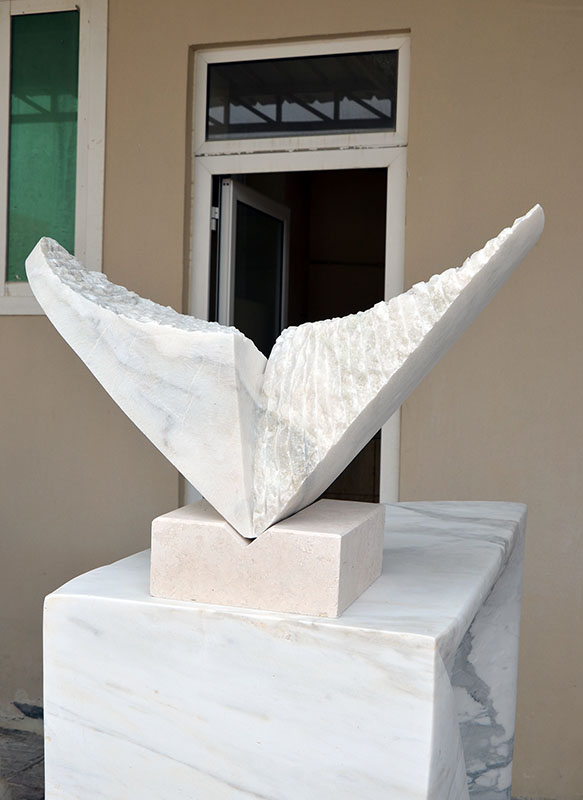 jamal art gallery bahrain 75x50x23cm, White Marble, 2020.