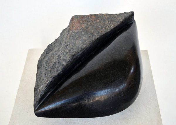 jamal art gallery bahrain Black composition, 30x42x18cm, granite, 2020.