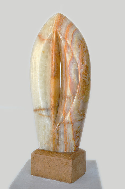 art-jamal Long, 80x31x13cm, yellow onyx, 2018.