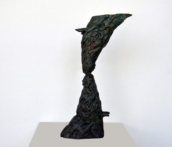 Kiss in the time of Covid1, 50x20x9cm, bronze, 2021
