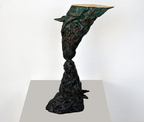 Kiss in the time of Covid2, 50x20x9cm, bronze, 2021